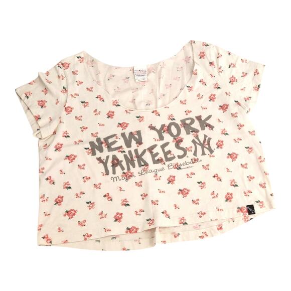 New York Yankees 2013 Baseball MLB Cropped Lightweight Floral Shirt Size Large - Picture 2 of 6
